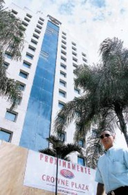 Holiday Inn pasa a ser Crowne Plaza