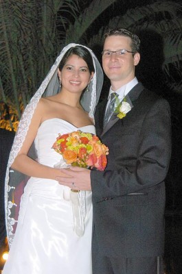 Felicidad por los esposos