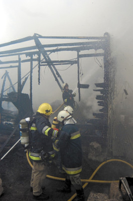 Pánico por incendio en el San Felipe de Tegucigalpa