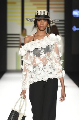 Elegancia que deja Colombiamoda