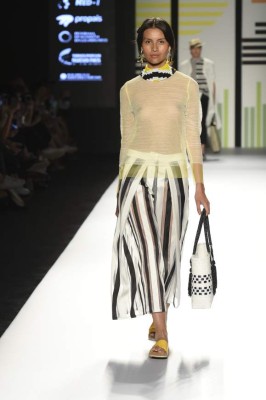 Elegancia que deja Colombiamoda