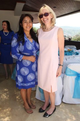 Almuerzo solidario en la capital