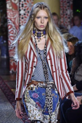 A model presents a creation for fashion house Roberto Cavalli during the 2017 Women's Spring / Summer collections shows at Milan Fashion Week on September 21, 2016 in Milan.