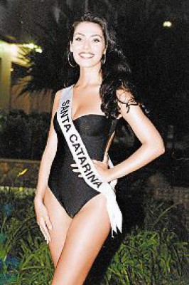 Ex Miss Brasil trabajó como stripper en Inglaterra