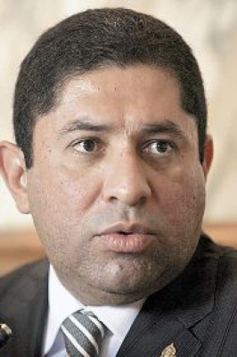 Inicia reunión con cónsules