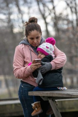 Foto de la niña hondureña llorando por captura de su madre en la frontera de EEUU es nominada al World Press Photo