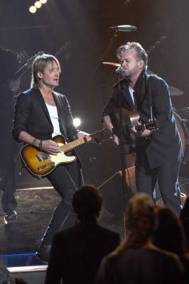 Justin Timberlake fue la sensación de los premios CMA