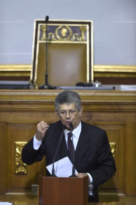 Ramos Allup, el férreo antichavista que preside el Parlamento de Venezuela