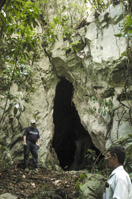 Cuyamel: Las cuevas que sirvieron de refugio
