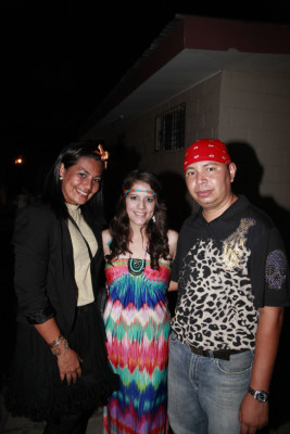 Festejo y brindis fraternal