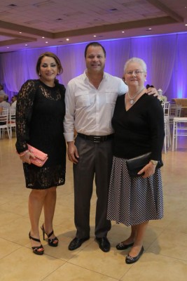 La Ccic entrega el premio Ciudadanos Ejemplares 2016