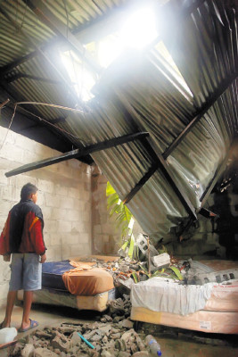 Evacúan a 56 familias de Aldea La 40 en El Progreso