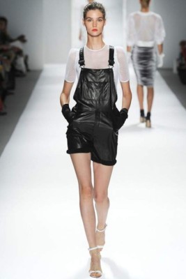 Renace el estilo de los overoles en verano