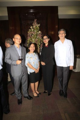 Fraternal convivio diplomático en San Pedro Sula