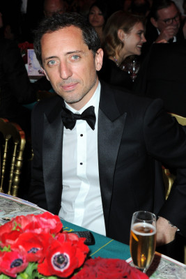 Gad Elmaleh publica su dicha en Twitter