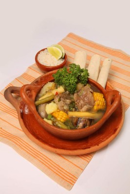 A la venta edición de colección con 100 recetas catrachas