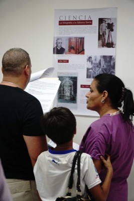 Miles de sampedranos verán réplica de la Sábana Santa