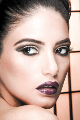 Kenia Melissa Andrade, belleza internacional