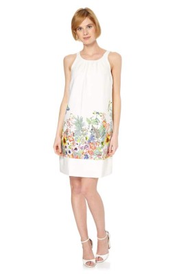 El romántico vestido floreado se consolida