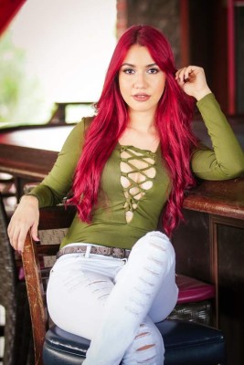 Gabriela Guzmán: la nueva voz de Inercia