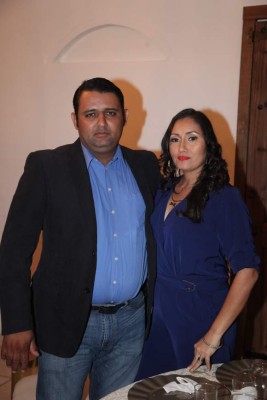 50 años de Magda Valdivieso de Cubas