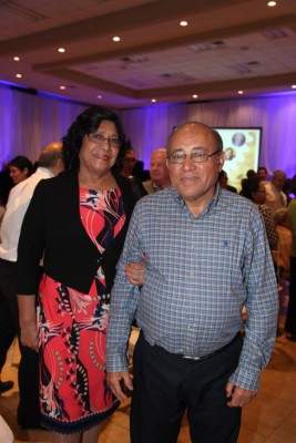 La Ccic entrega el premio Ciudadanos Ejemplares 2016