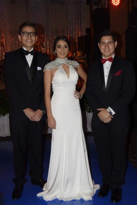 Graduación de la MountView Academy