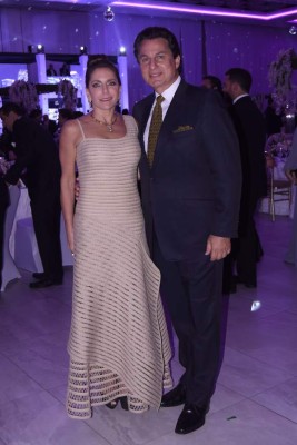 Boda de Guillermo Orellana y Giordanna Kafati