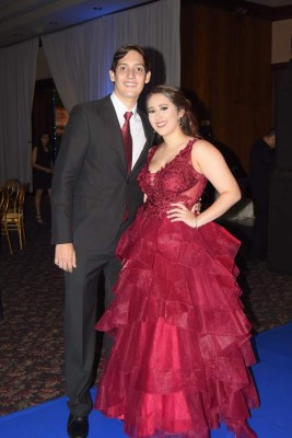 Graduación de la MountView Academy