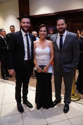 Entregan los Premios Copán a la excelencia turística