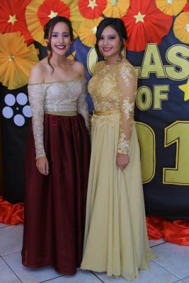 Paola Muñoz y Andrea Urbina