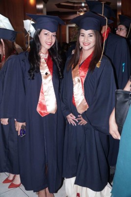 Graduación de la Universidad Cristiana de Honduras