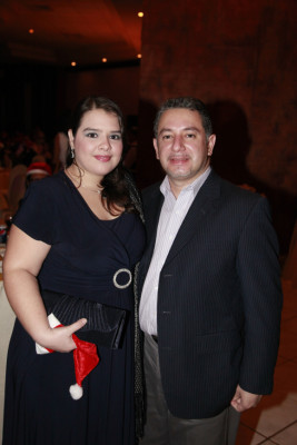 Escuela Internacional Sampedrana festeja la Navidad