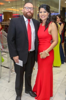 Derroche de elegancia en la boda de Farid Handal y Mónica Hernández