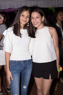 Los 15 años de Lizza María Handal