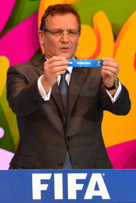 El momento del sorteo que sale Honduras.