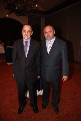 Embajada británica premia a hondureñas