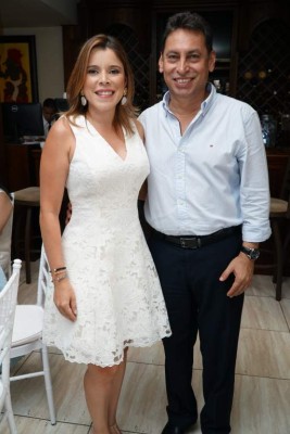 Pamela y Julio Rivera.