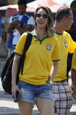 Las bellezas que adornaron el Honduras contra Nigeria.