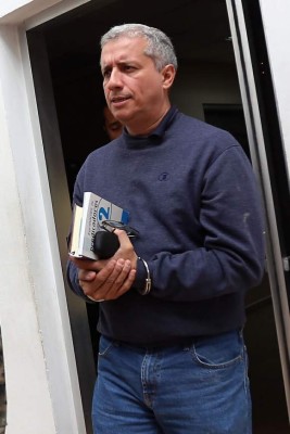 Zelaya va a juicio el viernes por almacenamiento de armas