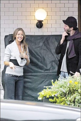 Reeves tiene nuevo amor