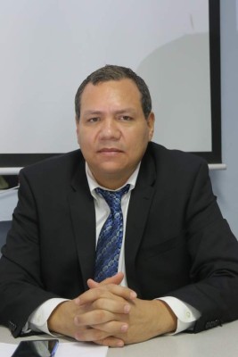 Tecnología y repostería, lo que más demanda el mercado sampedrano