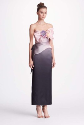 Marchesa, la elegancia se pinta de rosa