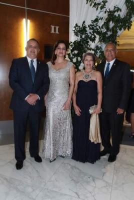 La boda de Andrea Handal y Roberto Álvarez