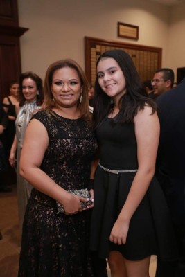 Gran gala por el 49 aniversario