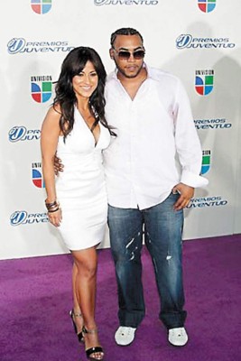 Don Omar deja la soltería