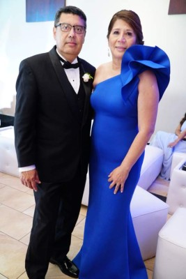 Boda de Alex Andino y Cristina Thiebaud