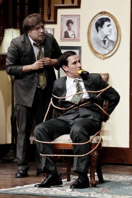 Obra teatral 'Arsénico y encaje antiguo'