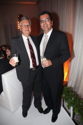 La boda de María del Carmen Martínez y Ravi Singh