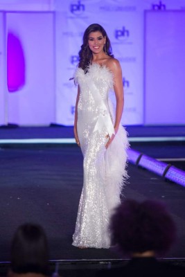 Sofia del Prado, Miss Spain 2017 competes on stage in her evening gown during the MISS UNIVERSE® Preliminary Competition at Planet Hollywood Resort & Casino in Las Vegas on November 20, 2017. The contestants have spent the last week touring, filming, rehearsing and preparing to compete for the Miss Universe crown in Las Vegas, NV. Tune in to the FOX telecast at 7:00 PM ET live/PT tape-delayed on Sunday, November 26, live from the AXIS at Planet Hollywood Resort & Casino in Las Vegas to see who will become the next Miss Universe. HO/The Miss Universe Organization